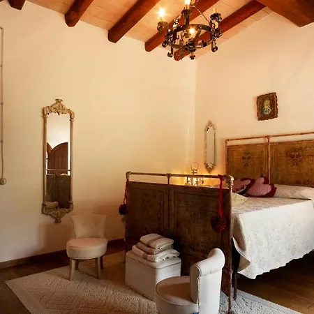 Antica Caresi Bed & Breakfast