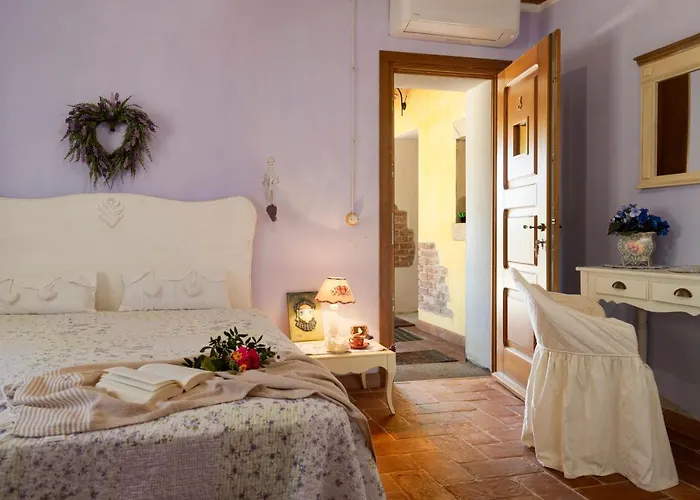 Alojamento de Acomodação e Pequeno-almoço Antica Caresi *