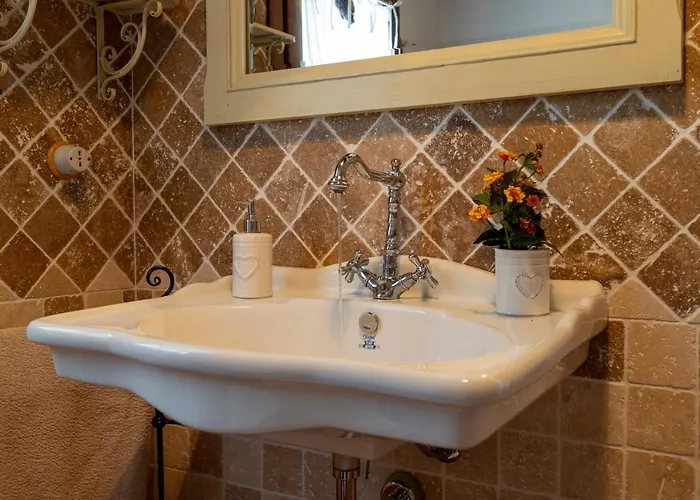 Alojamento de Acomodação e Pequeno-almoço Antica Caresi